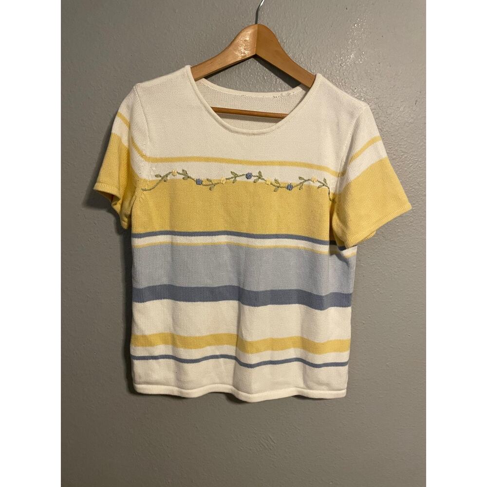 VTG Striped Short Sleeve Sweater Womens Medium Floral Embroidered Cottagecore